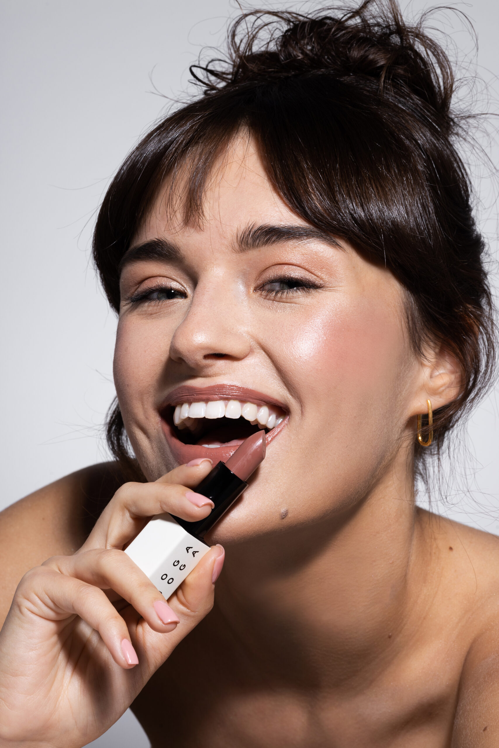 Nourishing Sheer Lipstick Chocoberry