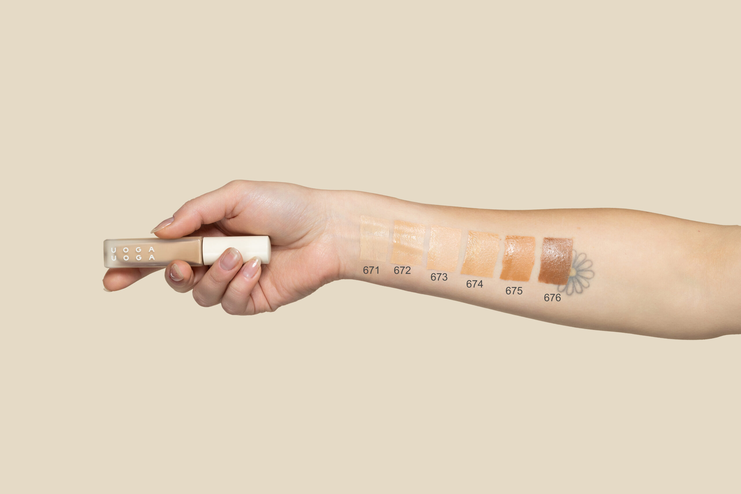 Liquid concealer Invisible Hero No3