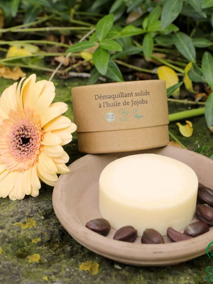 Démaquillant solide à l'huile de jojoba