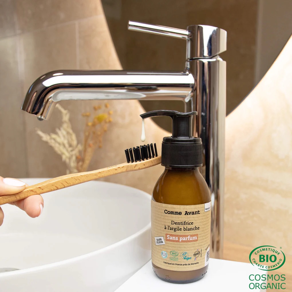 Dentifrice en pâte à l’argile blanche