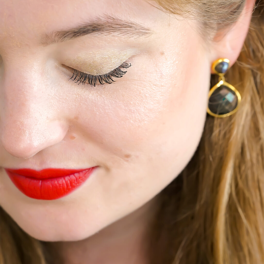 Daring Pencil-568 Le Rouge